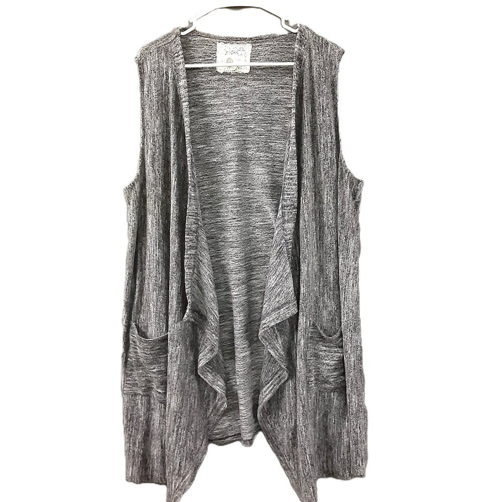 Cupio Womans Cardigan Size 2X Sleeveless, Pockets, Long Gray/White Vintage 80's